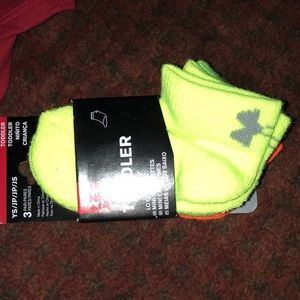 Toddler under armour socks